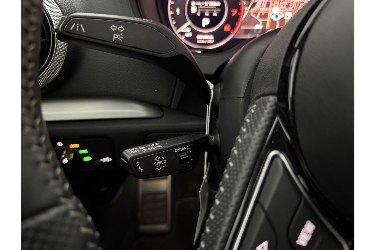Audi A3 40 e-tron 225PK S-line | Panoramadak | LED | Virtual Cockpit | ACC | Carplay | 18"LMV