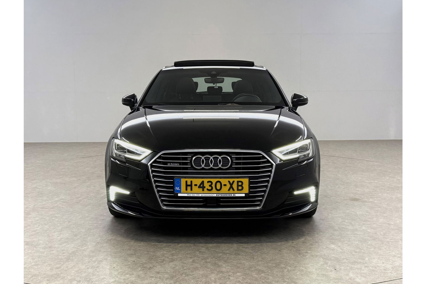 Audi A3 40 e-tron 225PK S-line | Panoramadak | LED | Virtual Cockpit | ACC | Carplay | 18"LMV