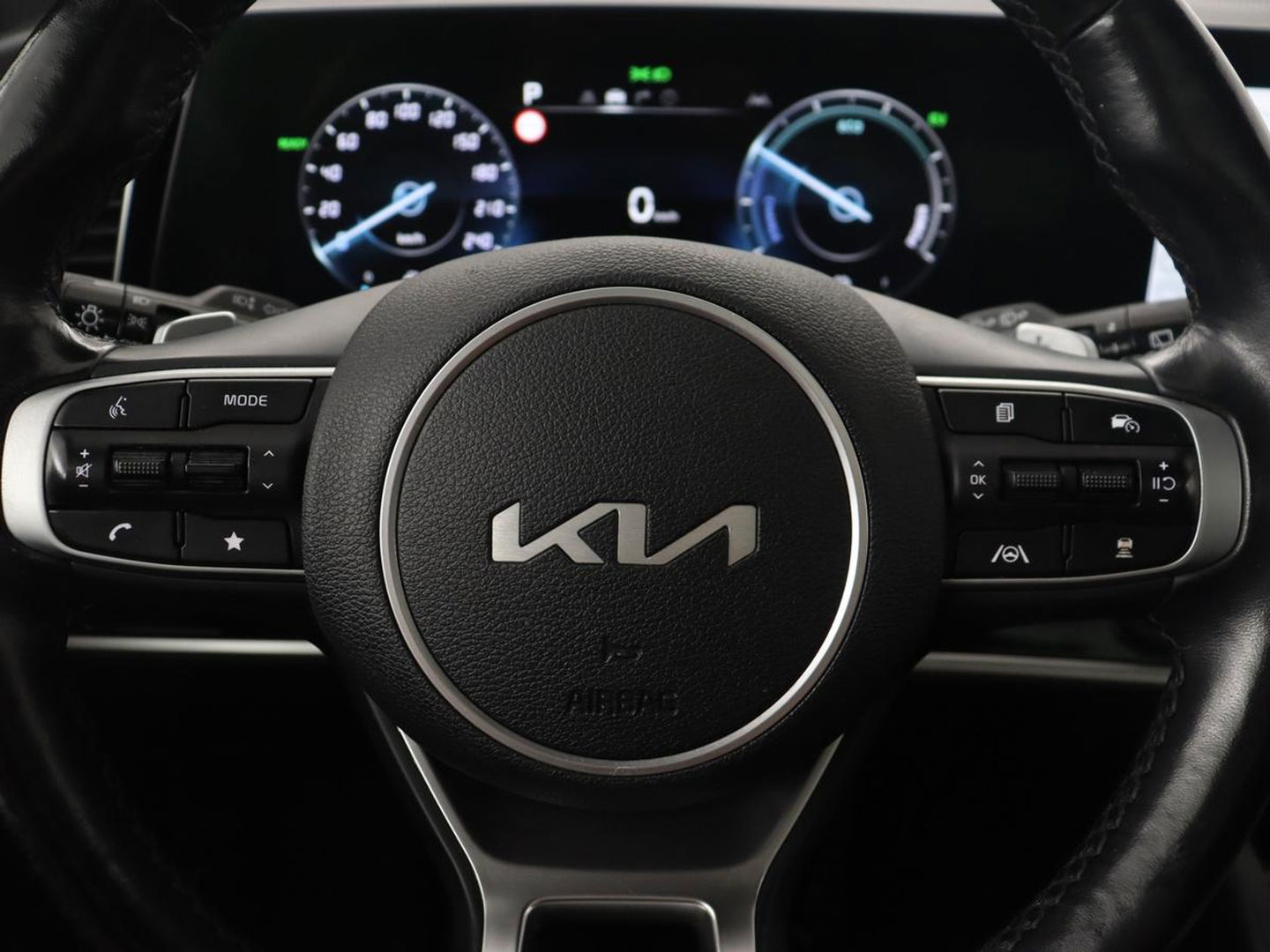 Kia Sportage 1.6 T-GDi Hybrid GT-PlusLine | Panoramadak | Trekhaak | Navigatie | 360 Camera | Stoelventilatie | Stoel & Stuurverwarming | Automaat | Memory | Harman/Kardon | Carplay | Leder | Adaptive cruise | Lane assist | LED | Climate controle