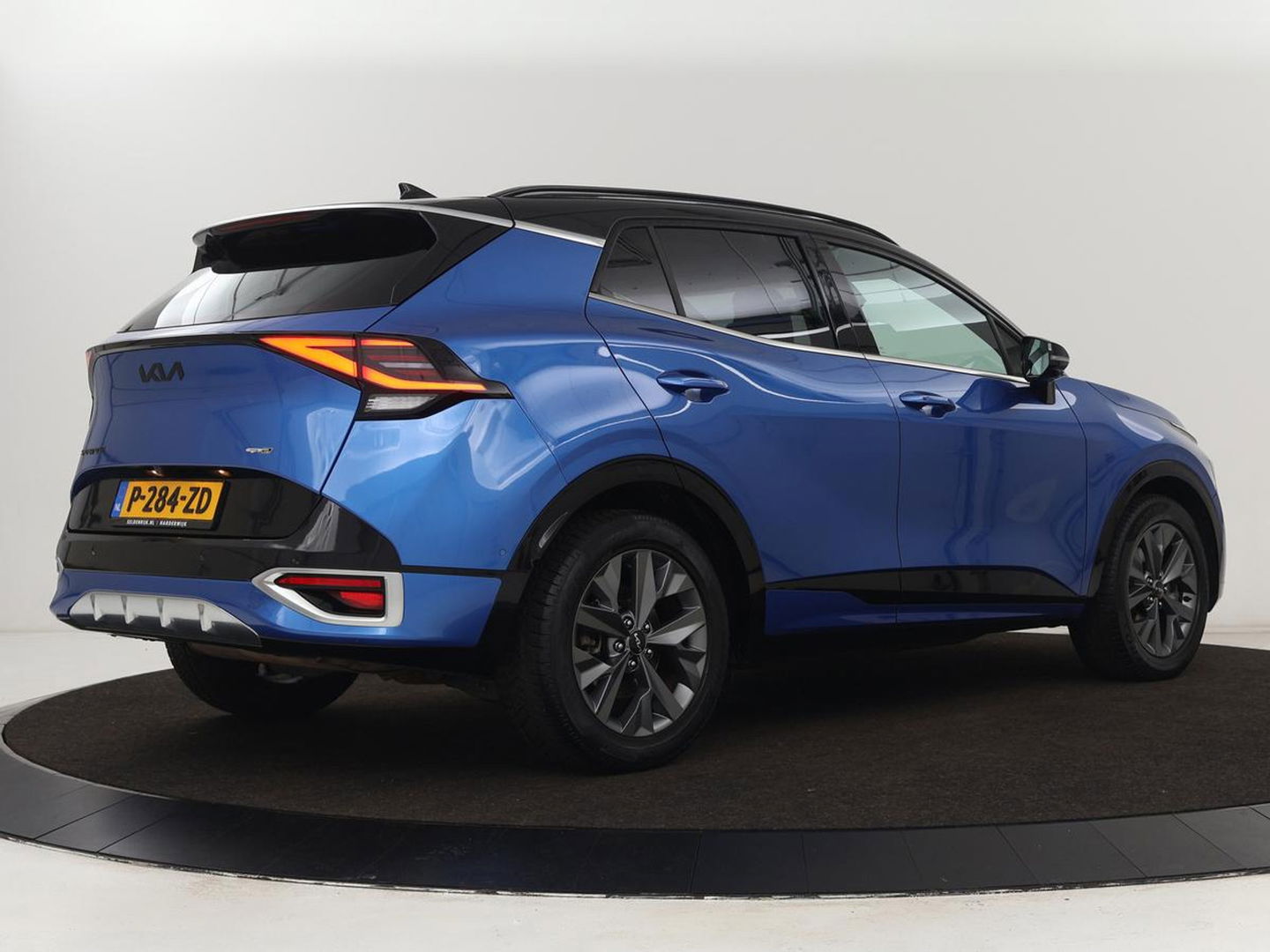 Kia Sportage 1.6 T-GDi Hybrid GT-PlusLine | Panoramadak | Trekhaak | Navigatie | 360 Camera | Stoelventilatie | Stoel & Stuurverwarming | Automaat | Memory | Harman/Kardon | Carplay | Leder | Adaptive cruise | Lane assist | LED | Climate controle