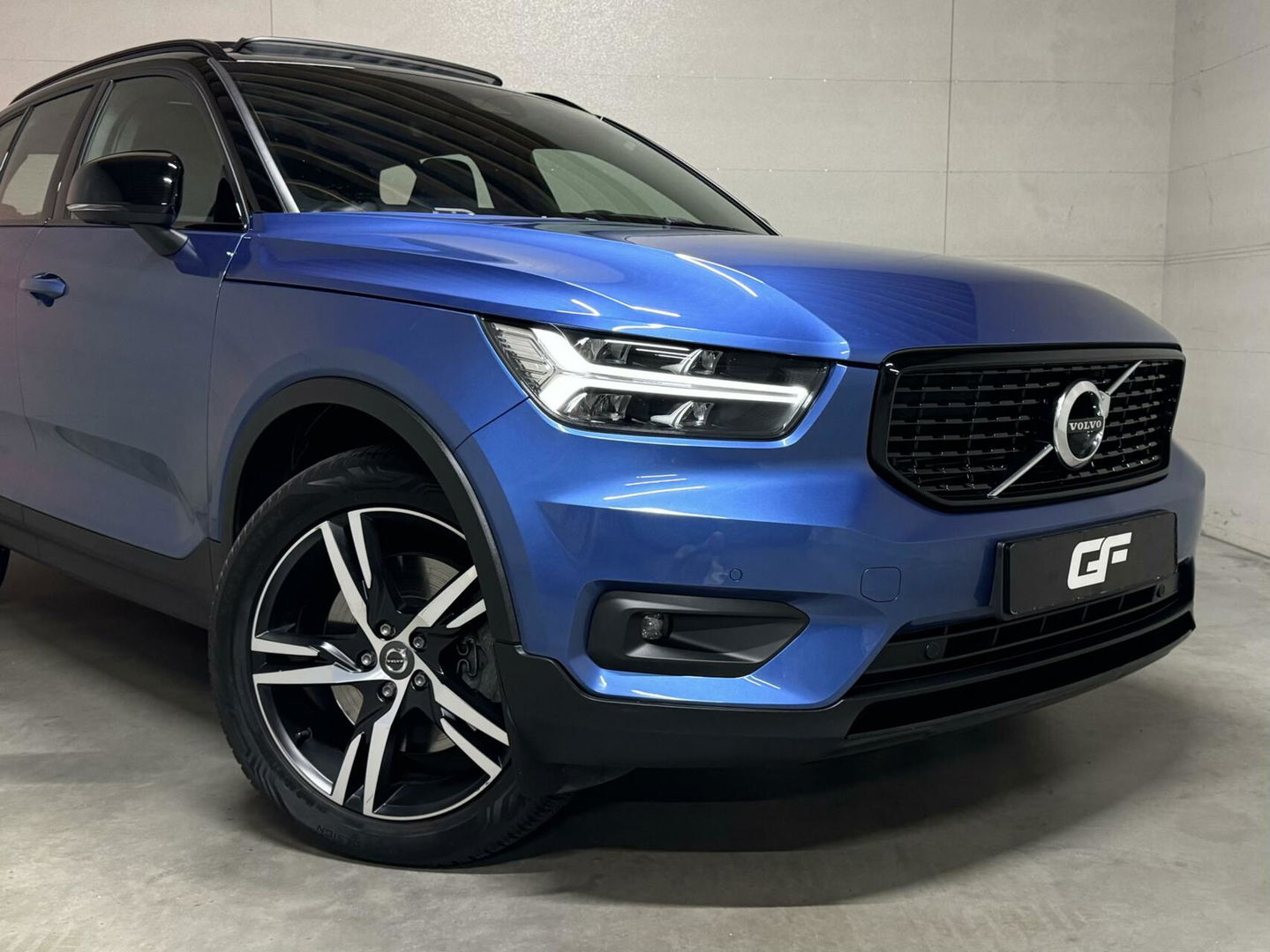 Volvo XC40 1.5 T5 Recharge R-Design Pano H/K Leer 360° Memory