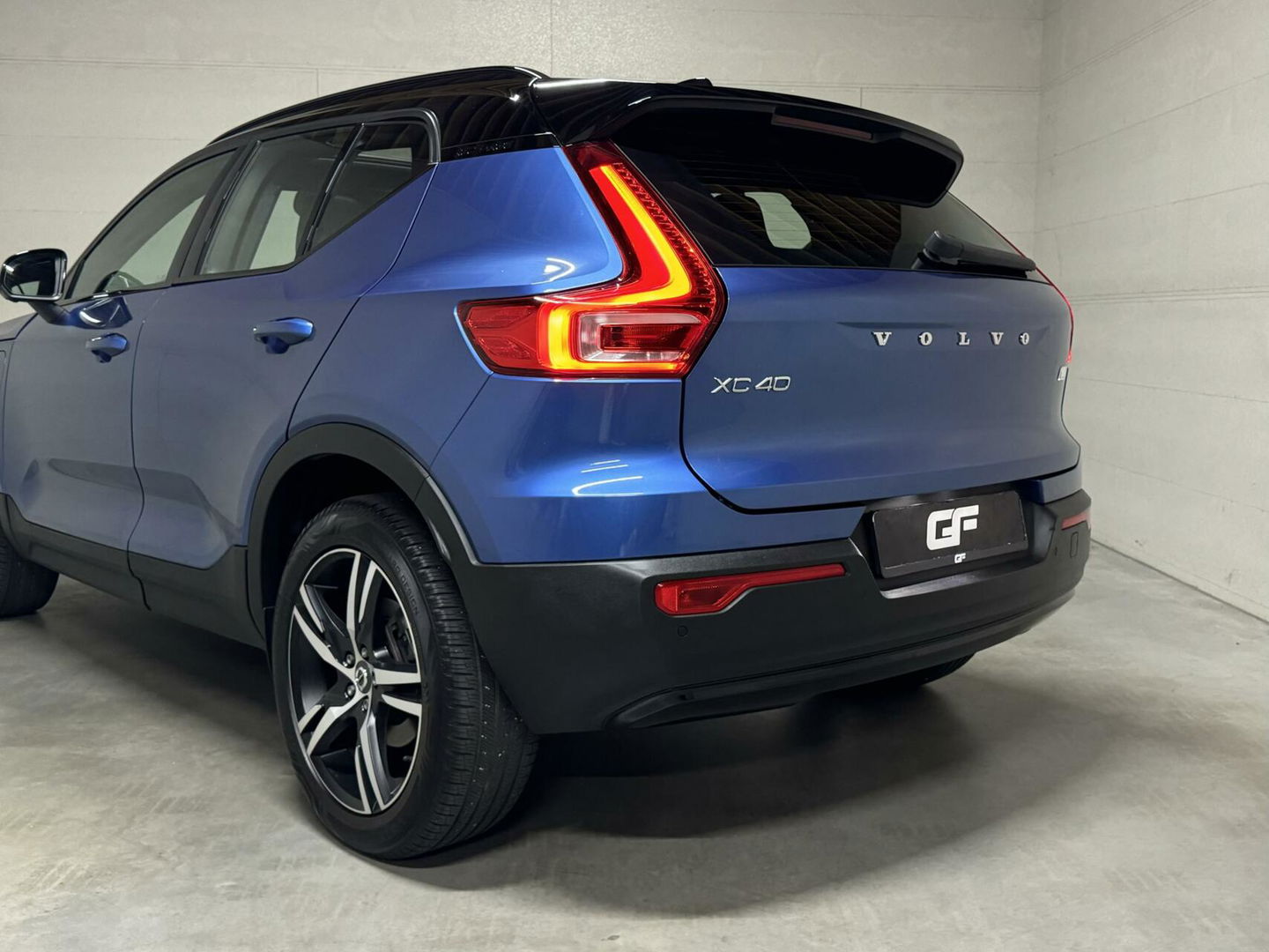 Volvo XC40 1.5 T5 Recharge R-Design Pano H/K Leer 360° Memory