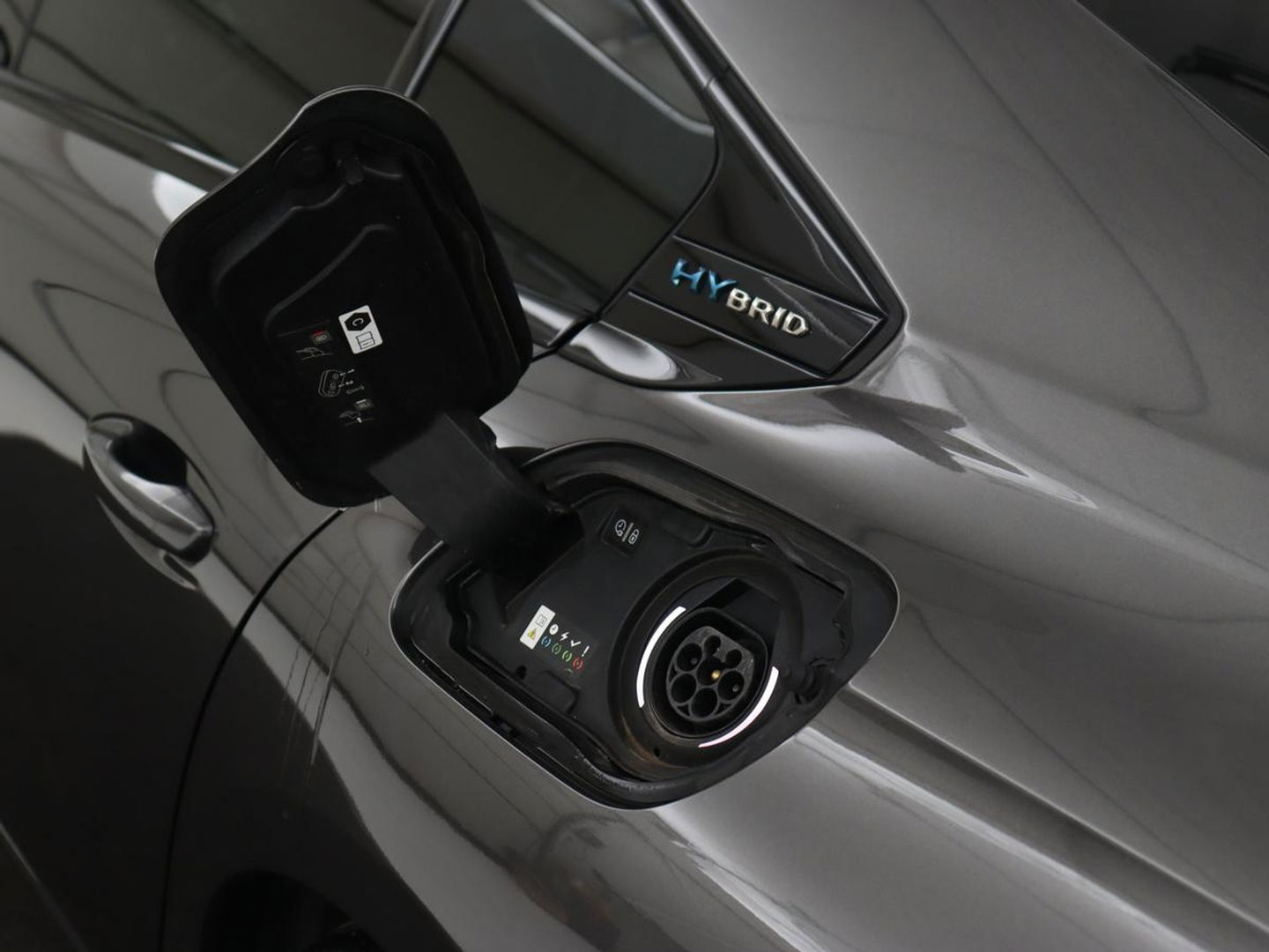 Peugeot 508 1.6 PureTech Blue Lease GT | Panoramadak | Trekhaak | Automaat | 360 Camera | Navigatie | Adaptive Cruise | PHEV | Lane assist | Stoelverwarming | Carplay | Focal audio | Leder| Pilot assist | LED | Getint glas