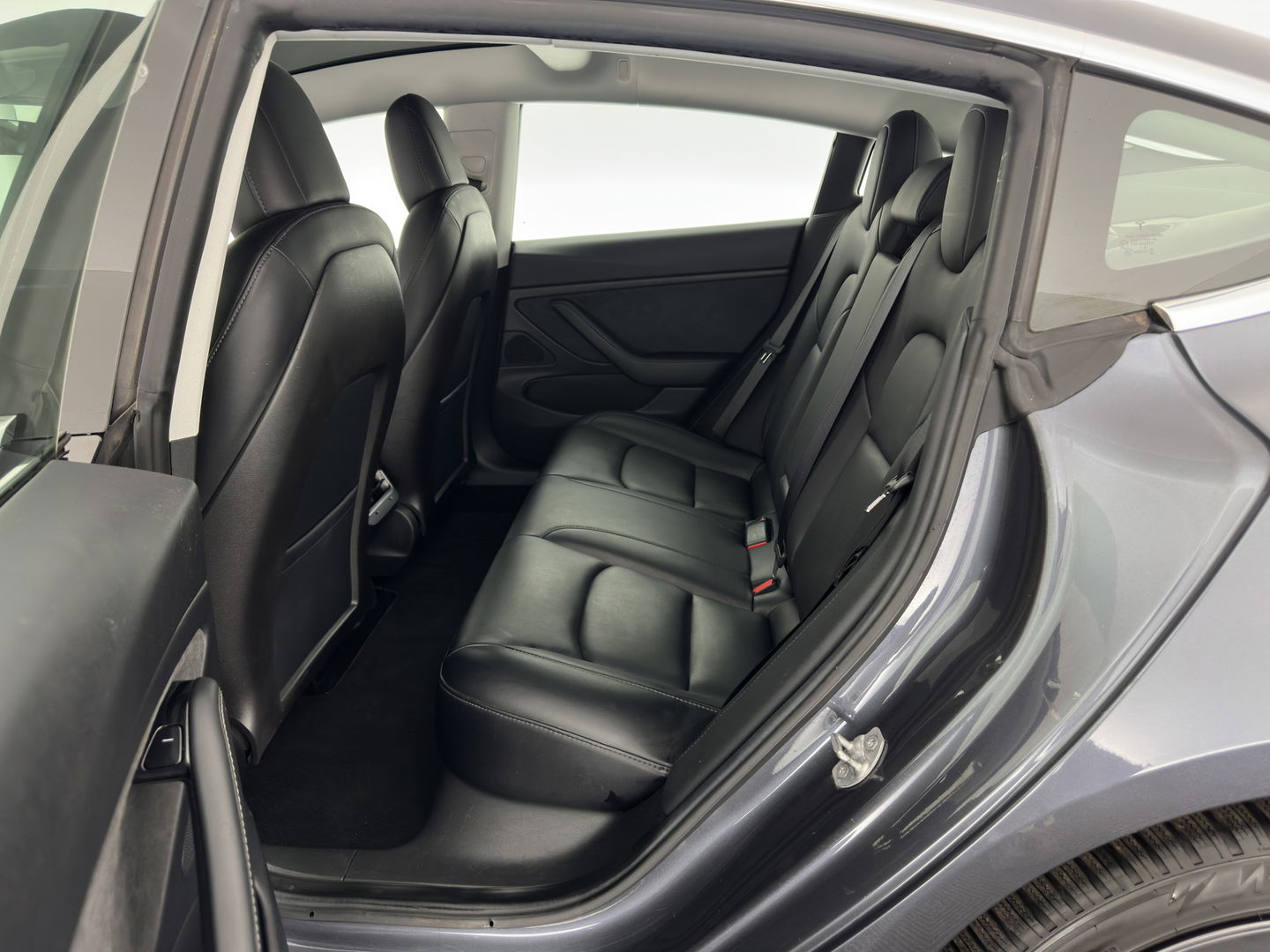 Tesla Model 3 Standard RWD Plus 60 kWh [ 3-Fase ] {SOH-88%} (INCL-BTW) Aut. *PANO | AUTO-PILOT | LUXURY-LEATHER | KEYLESS | FULL-LED | MEMORY-PACK | SURROUND-VIEW | DAB | CARPLAY | DIGI-COCKPIT | LANE-ASSIST | COMFORT-SEATS | 18"ALU*