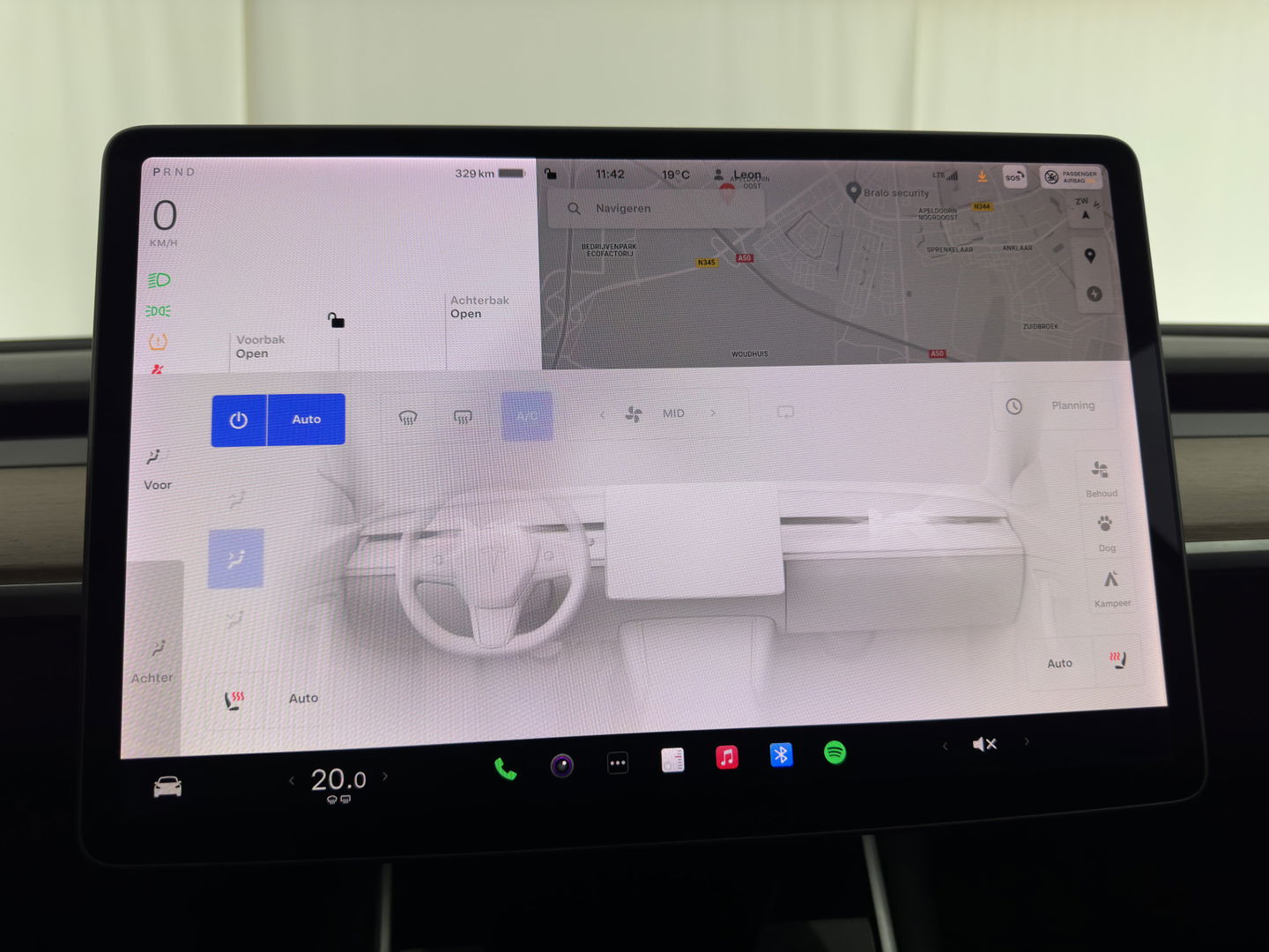Tesla Model 3 Standard RWD Plus 60 kWh [ 3-Fase ] {SOH-88%} (INCL-BTW) Aut. *PANO | AUTO-PILOT | LUXURY-LEATHER | KEYLESS | FULL-LED | MEMORY-PACK | SURROUND-VIEW | DAB | CARPLAY | DIGI-COCKPIT | LANE-ASSIST | COMFORT-SEATS | 18"ALU*