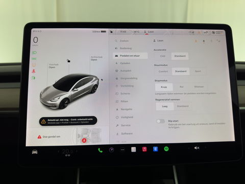Tesla Model 3 Standard RWD Plus 60 kWh [ 3-Fase ] {SOH-88%} (INCL-BTW) Aut. *PANO | AUTO-PILOT | LUXURY-LEATHER | KEYLESS | FULL-LED | MEMORY-PACK | SURROUND-VIEW | DAB | CARPLAY | DIGI-COCKPIT | LANE-ASSIST | COMFORT-SEATS | 18"ALU*