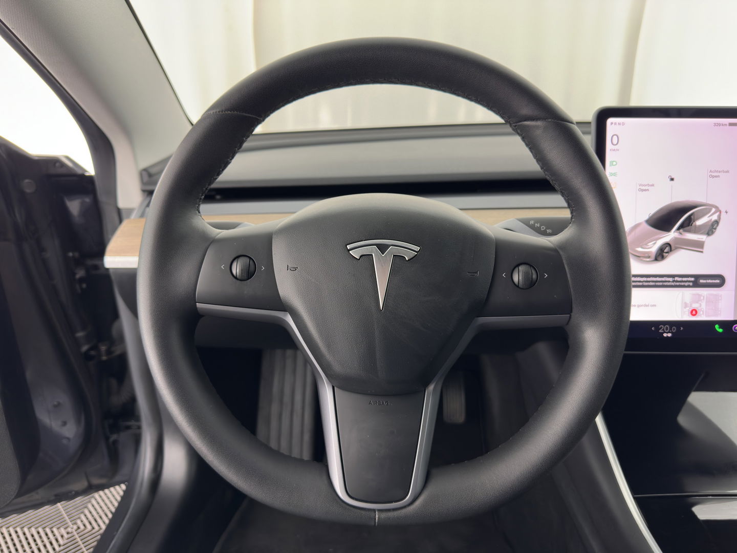 Tesla Model 3 Standard RWD Plus 60 kWh [ 3-Fase ] {SOH-88%} (INCL-BTW) Aut. *PANO | AUTO-PILOT | LUXURY-LEATHER | KEYLESS | FULL-LED | MEMORY-PACK | SURROUND-VIEW | DAB | CARPLAY | DIGI-COCKPIT | LANE-ASSIST | COMFORT-SEATS | 18"ALU*