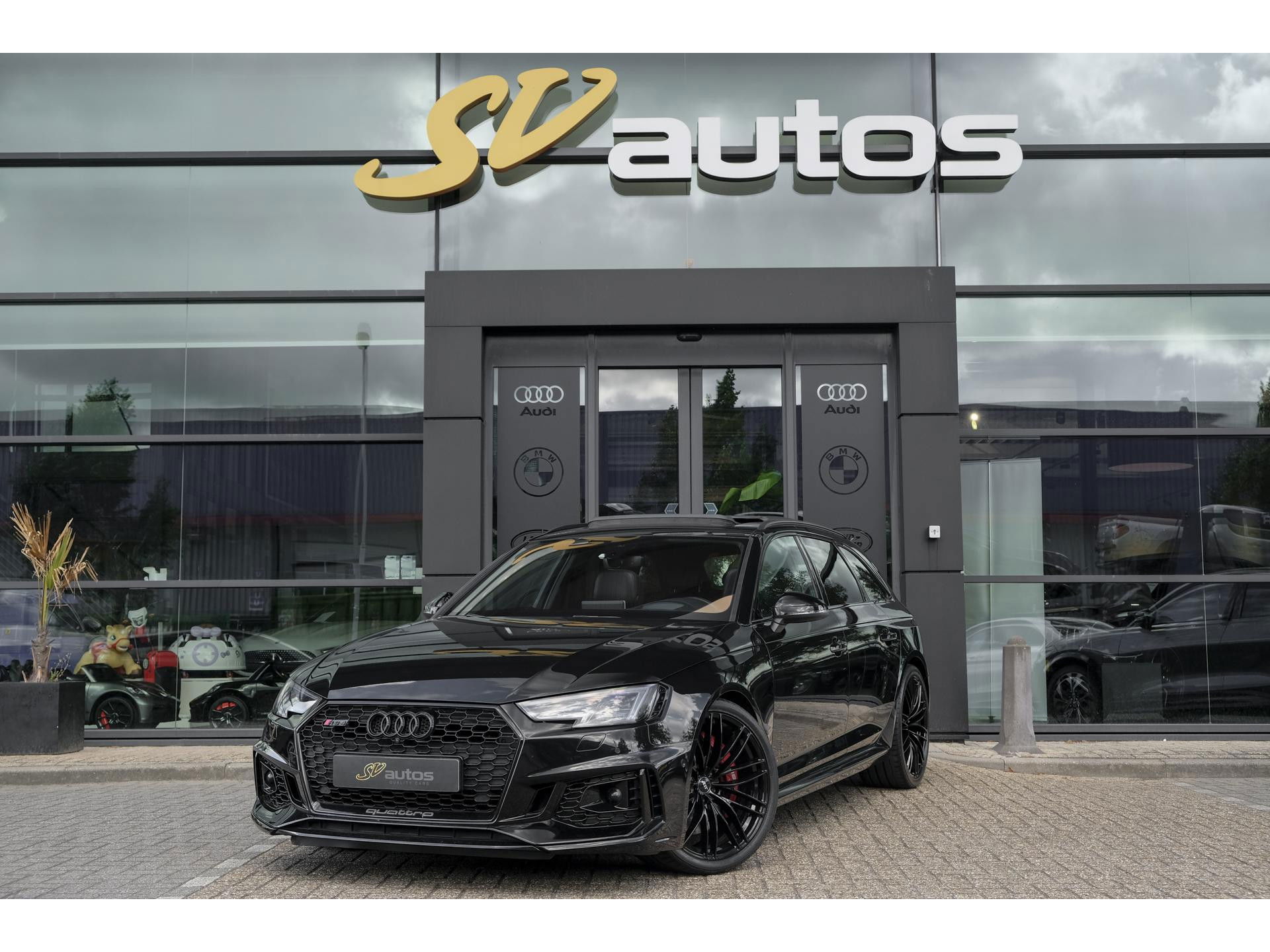 Audi RS4 Avant 2.9 TFSI 450pk Quattro Panoramadak Stoelkoeling Bang&Olufsen Head-up ABT 20" LMV