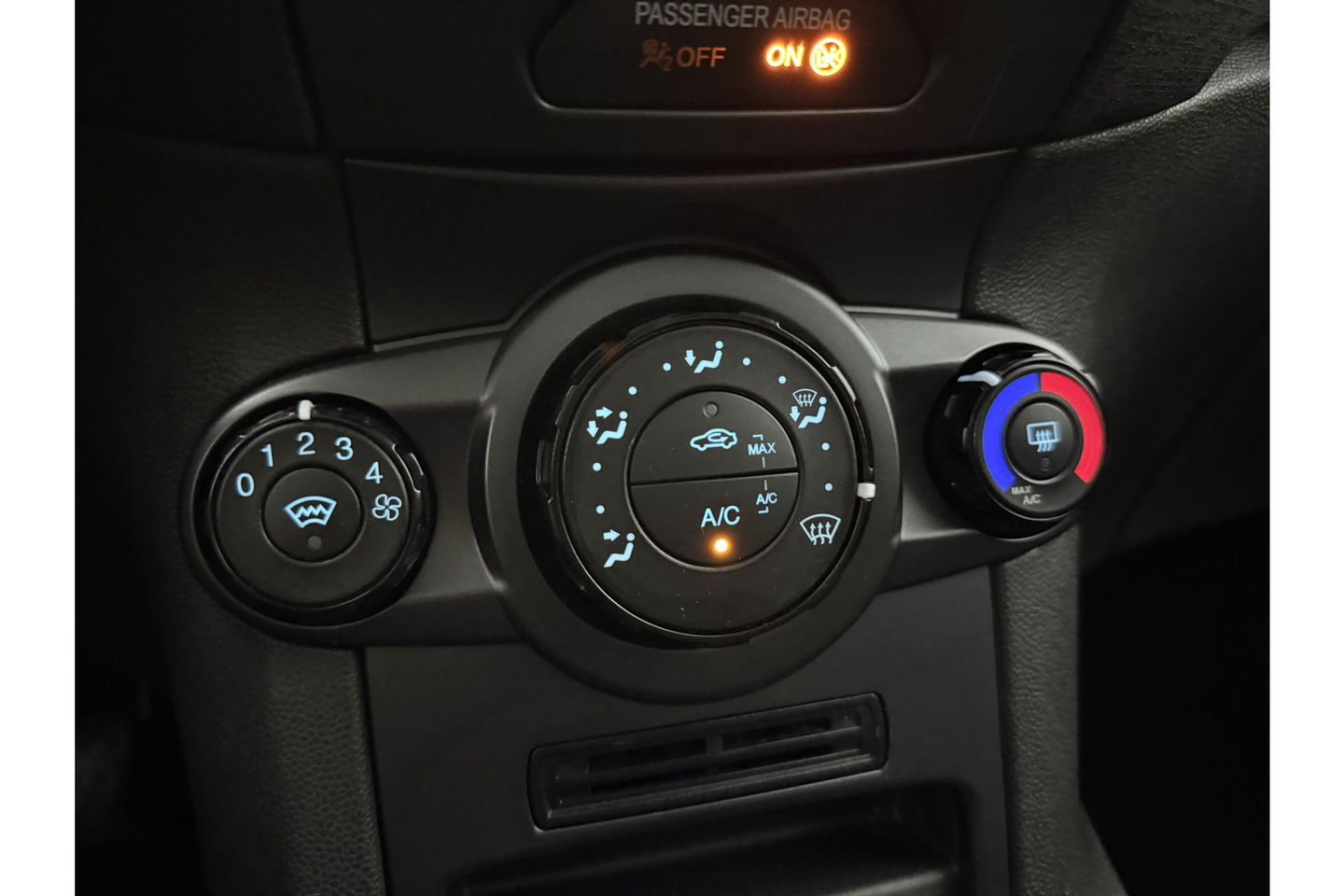 Ford Fiesta 1.0 Style | LED | Airco | Elektrpakket | Stoelverwarming
