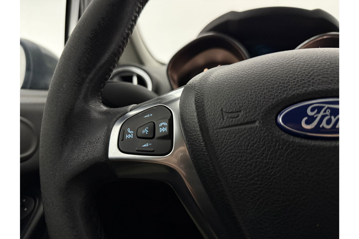 Ford Fiesta 1.0 Style | LED | Airco | Elektrpakket | Stoelverwarming