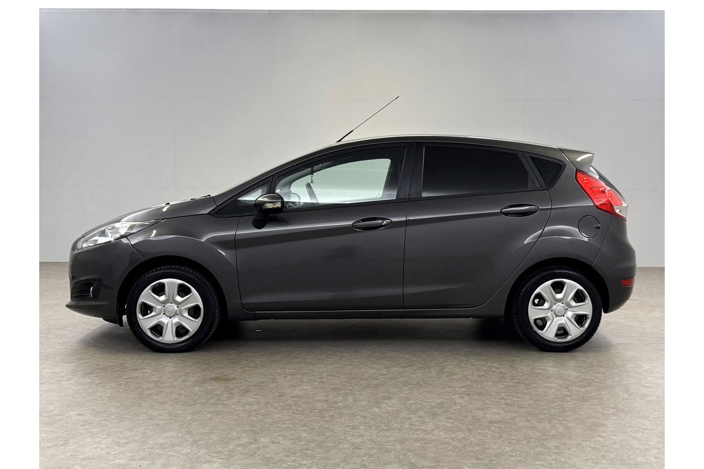 Ford Fiesta 1.0 Style | LED | Airco | Elektrpakket | Stoelverwarming
