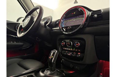 MINI Clubman 1.5 Cooper Classic | Camera | Sfeerverlichting | Virtual Cockpit | LED | Carplay | Navigatie | Leder
