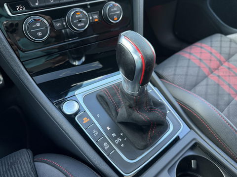 Volkswagen Golf 2.0 TSI GTI TCR Pano l Keyless l Oettinger 360PK
