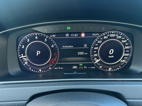 Volkswagen Golf 2.0 TSI GTI TCR Pano l Keyless l Oettinger 360PK
