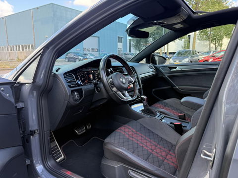 Volkswagen Golf 2.0 TSI GTI TCR Pano l Keyless l Oettinger 360PK