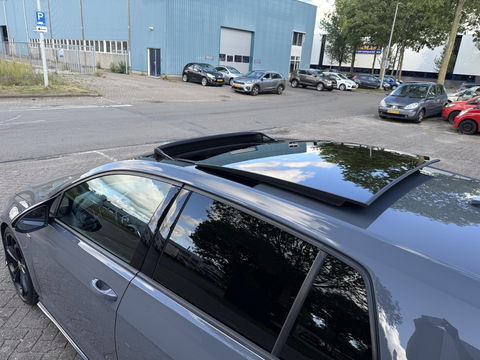 Volkswagen Golf 2.0 TSI GTI TCR Pano l Keyless l Oettinger 360PK