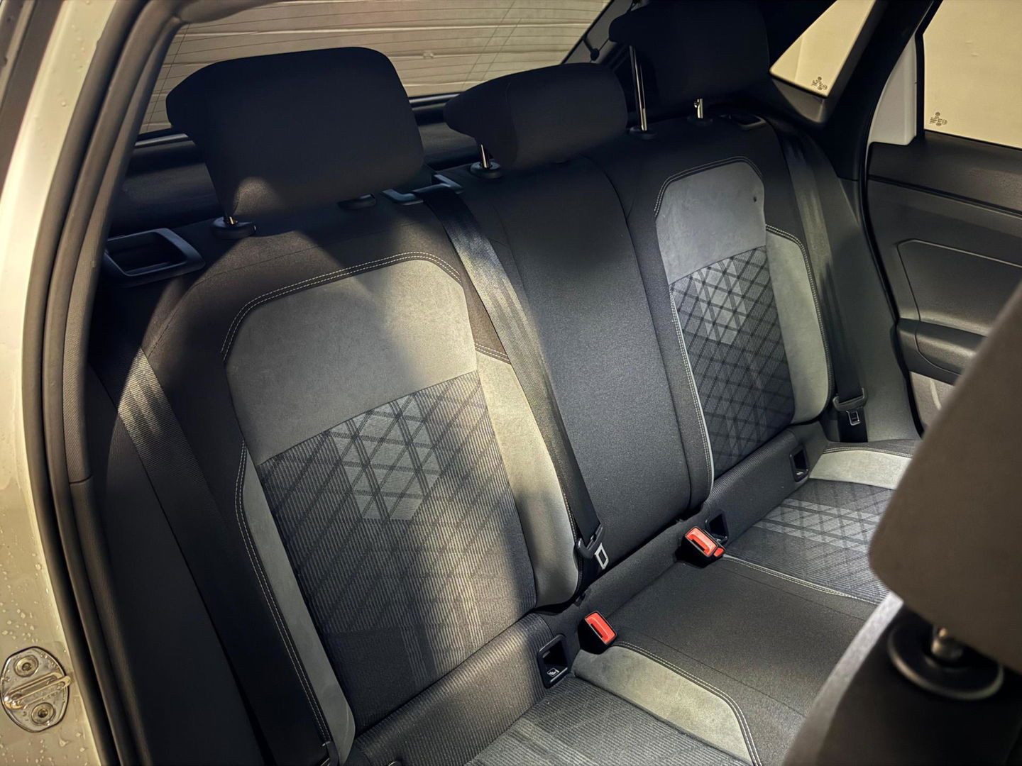 Volkswagen Polo 1.0 TSI R-Line PANO CAM VOL