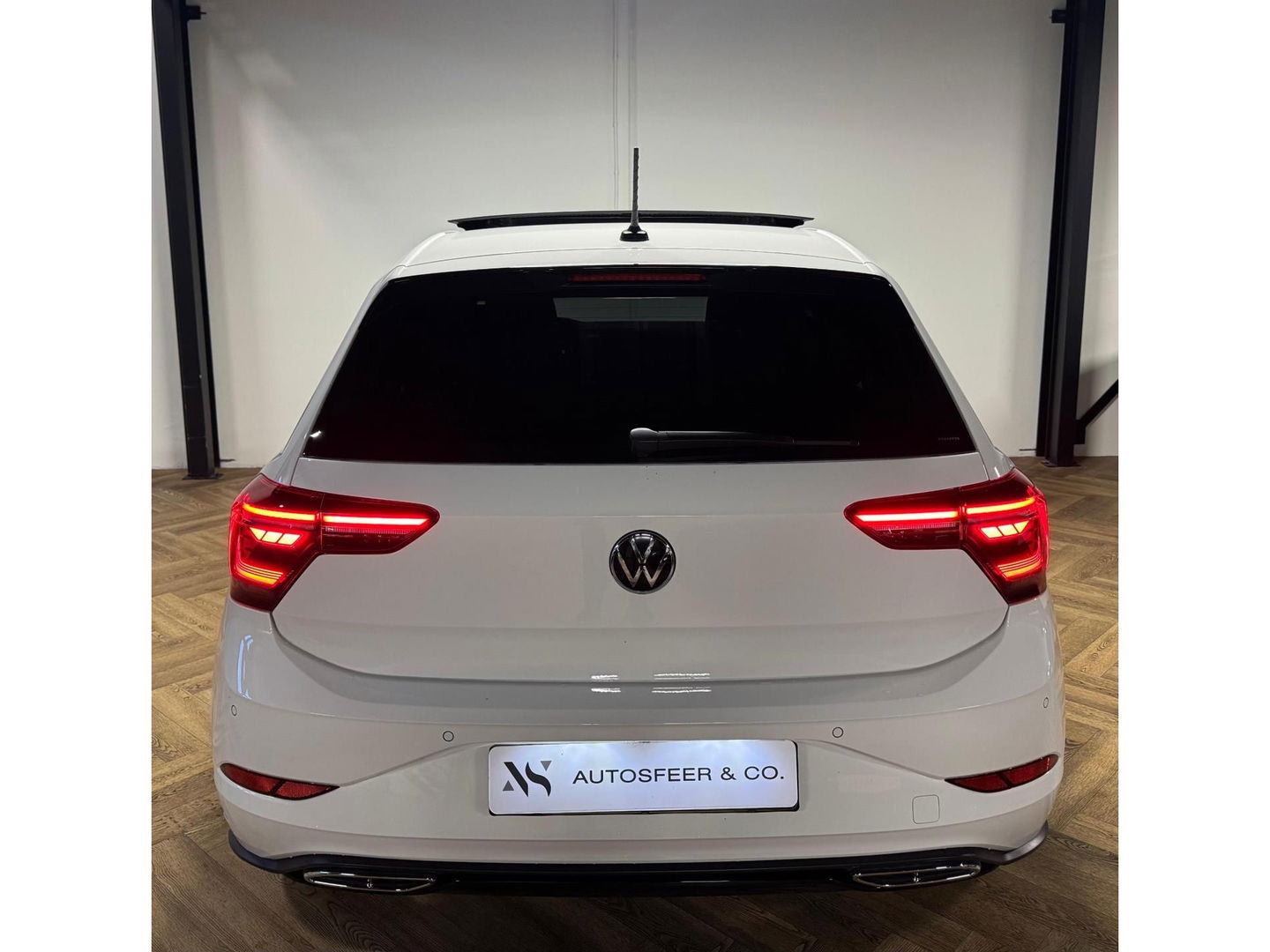 Volkswagen Polo 1.0 TSI R-Line PANO CAM VOL