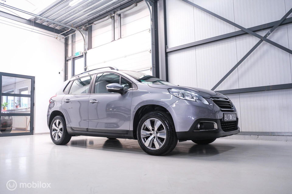 Peugeot 2008 1.2 PureTech Blue Lion | Panorama | Navigatie | Dealer onderhouden | PDC | Cruise | NL auto NAP |