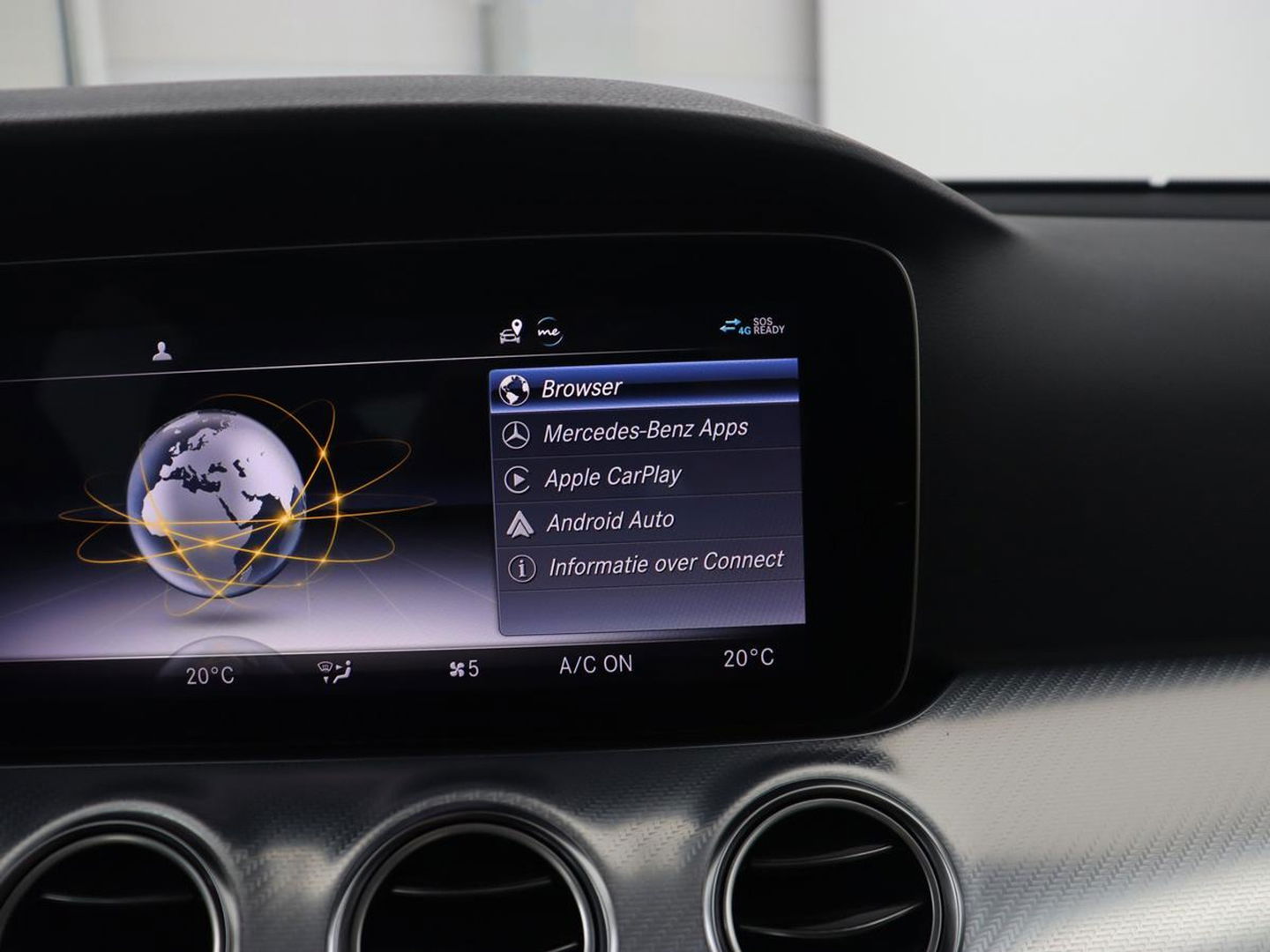 Mercedes-Benz E-Klasse 300e Avantgarde | Adaptive cruise | Leder | Stoelverwarming | Widescreen | Carplay | Sfeerverlichting | Navigatie | Camera | Park Assist | PHEV | Plug In