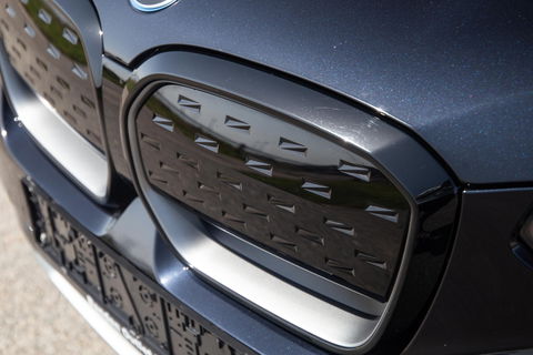 BMW iX3 High Executive 80 kWh PANORAMADAK / CARPLAY / BRUIN LEER / NAVI