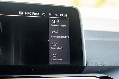 BMW iX3 High Executive 80 kWh PANORAMADAK / CARPLAY / BRUIN LEER / NAVI