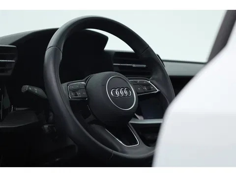 Audi A3 Sportback 45 TFSI e S Line | Pano | Navi | Keyless | Elek. Achterklep | Stoelverw. | Apple CarPlay
