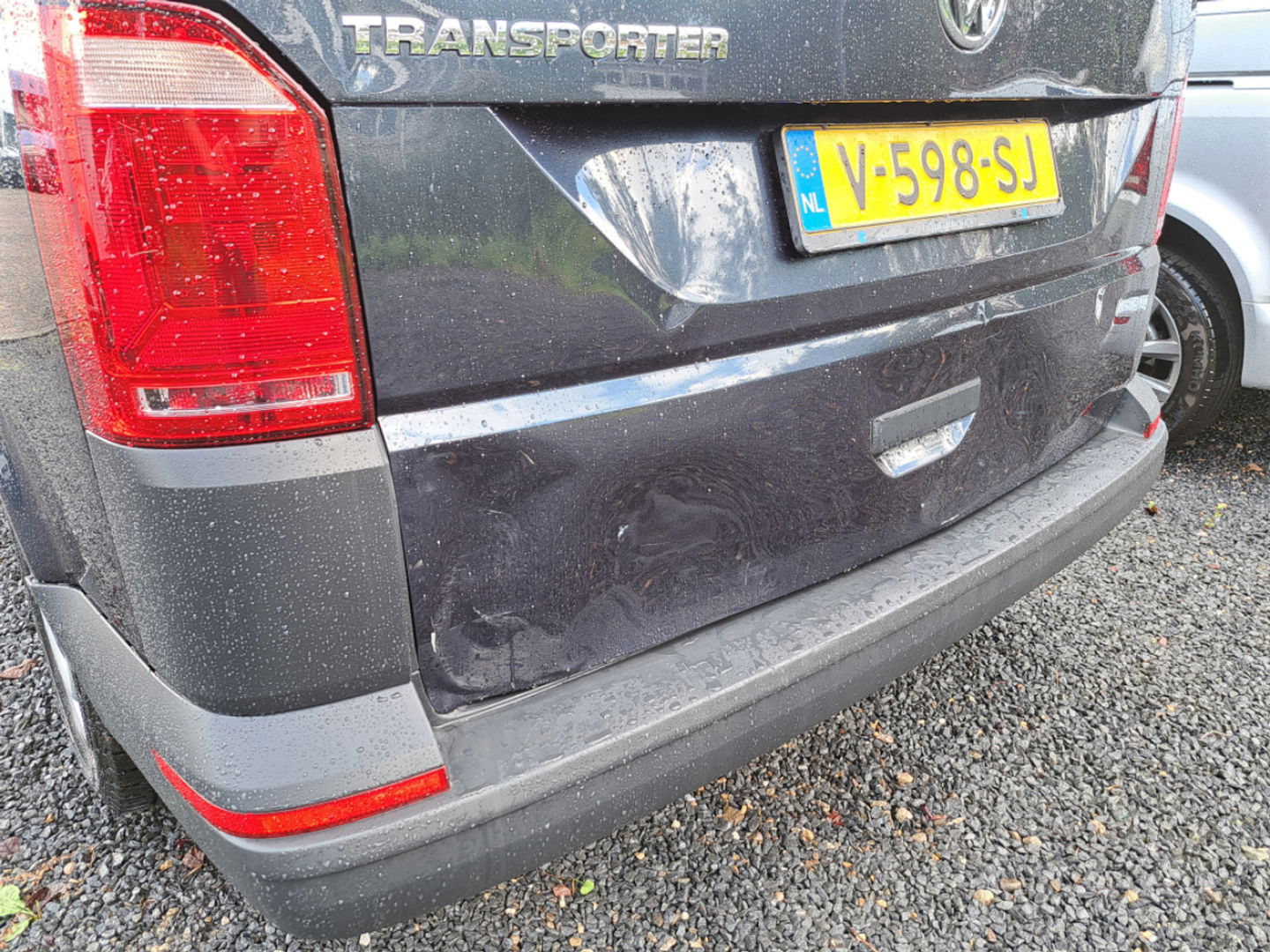 Volkswagen Transporter 2.0 TDI 85 pk Euro 6 - L1H1 - DC 6 Pers. - Airco