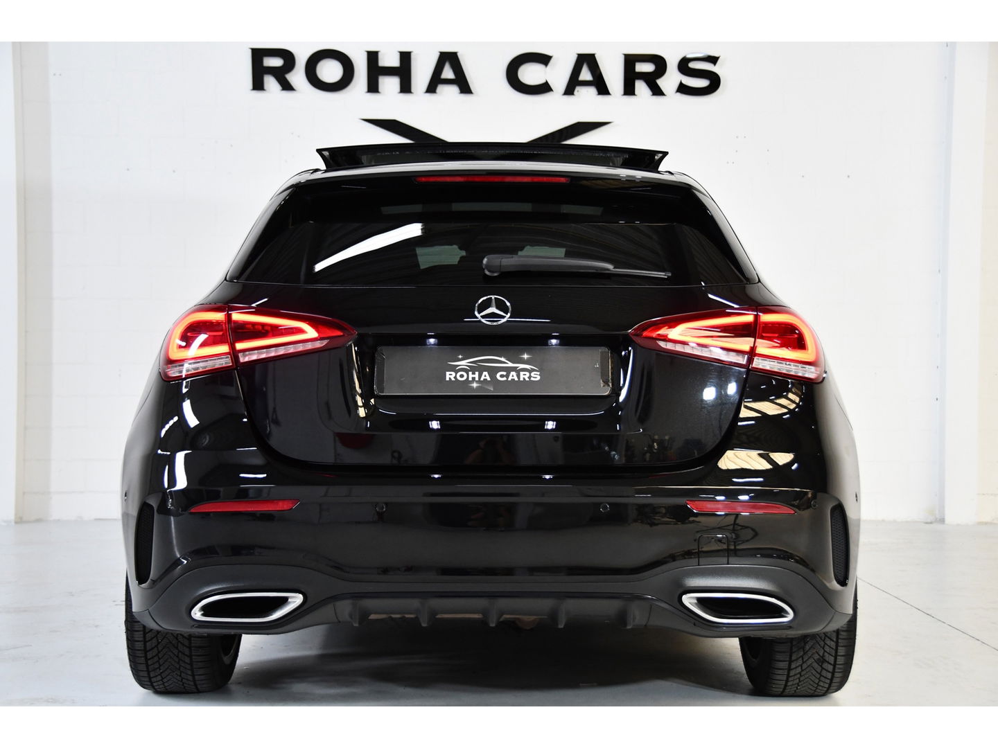 Mercedes-Benz A-Klasse 250 AMG Line, Pano, Navi