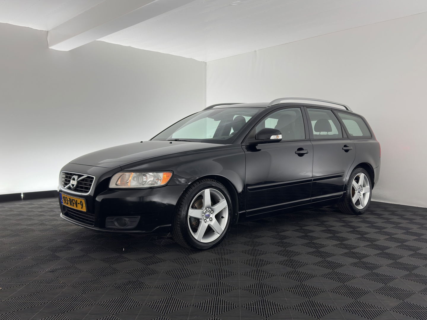 Volvo V50 1.6 D2 S/S Sport *COMFORT-SEATS | ECC | PDC | TOWBAR | 17"ALU*