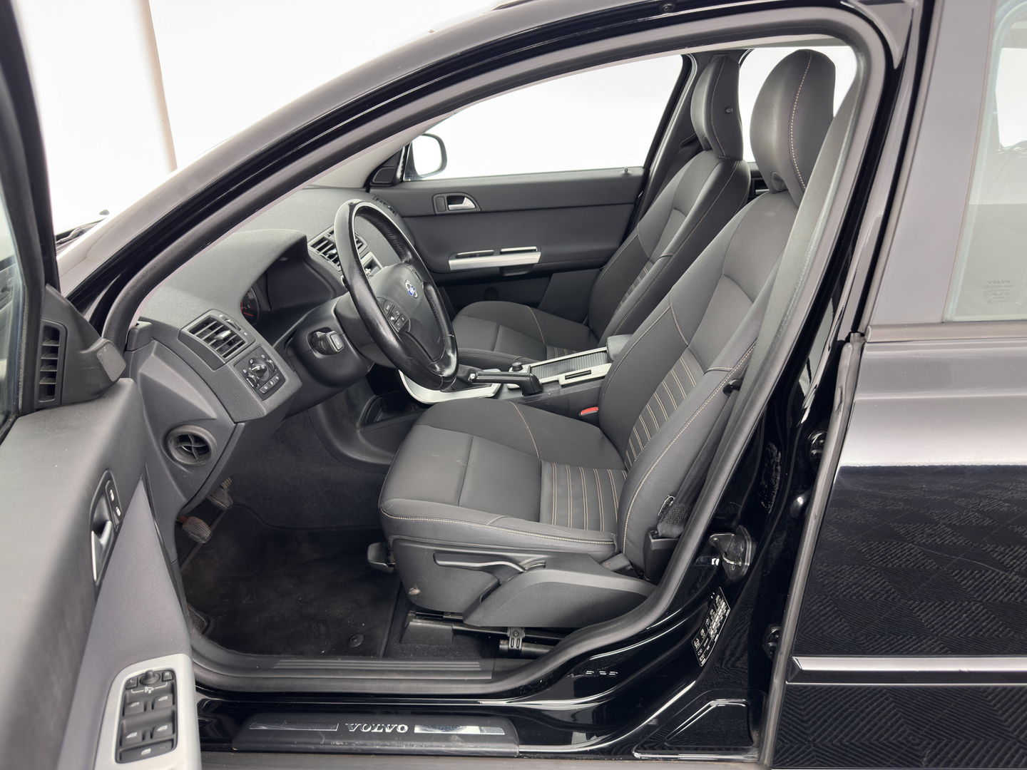 Volvo V50 1.6 D2 S/S Sport *COMFORT-SEATS | ECC | PDC | TOWBAR | 17"ALU*