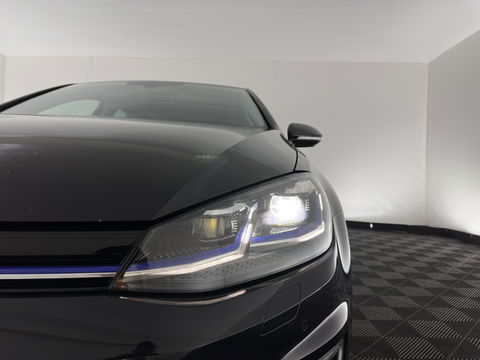 Volkswagen e-Golf E-DITION (INCL-BTW) Aut.*HEAT-PUMP | LUXURY-LEATHER | FULL-LED | DIGI-COCKPIT | NAVI-FULLMAP | HEATED-SPORTSEATS | CAMERA | DAB+ | AMBIENT-LIGHT | PRIVACY-GLASS | CCS-FASTLOADER | 16''ALU*