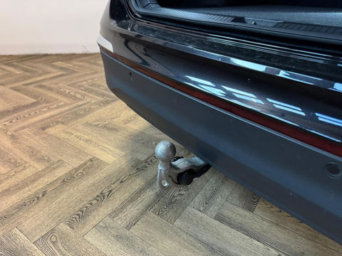 Volkswagen Tiguan 1.5 eTSI Life Edition CAM KEYLESS