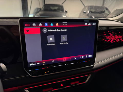 Volkswagen Tiguan 1.5 eTSI Life Edition CAM KEYLESS