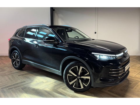 Volkswagen Tiguan 1.5 eTSI Life Edition CAM KEYLESS