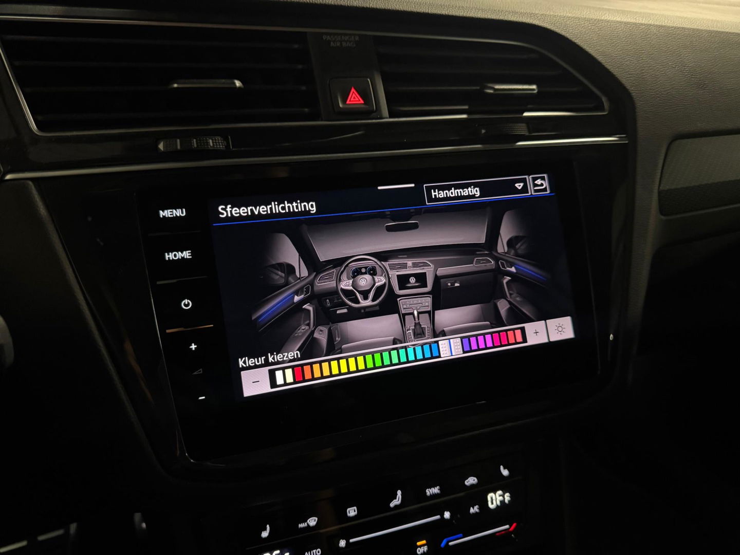 Volkswagen Tiguan 1.5 TSI R-Line PANO KEYLESS CAM