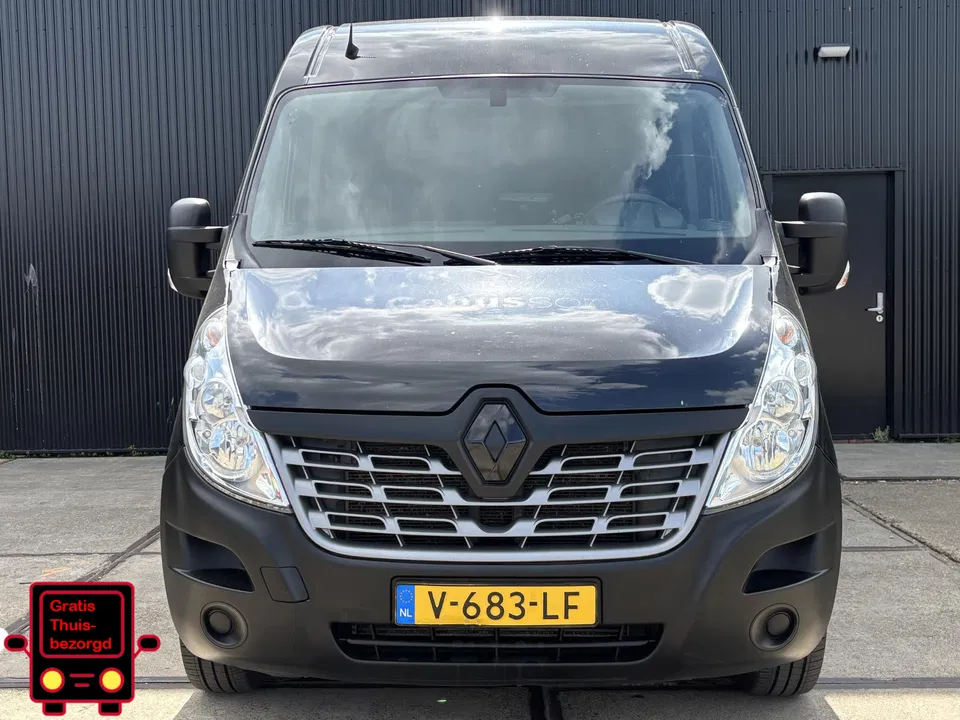 Renault Master T35 2.3 dCi L2H2 145pk | Navigatie | Camera | Trekhaak | Airco | Cruise control | 12 maanden APK |