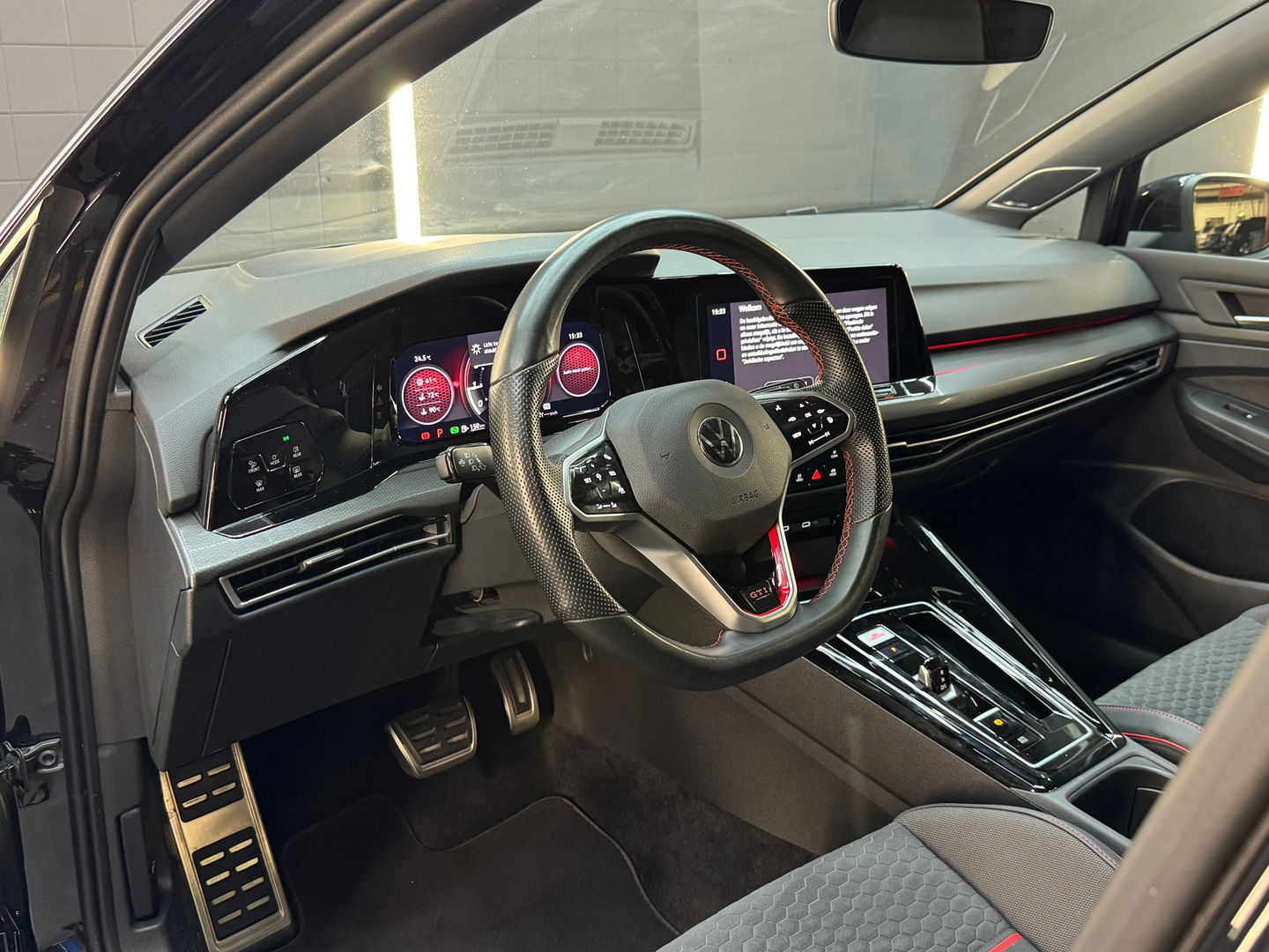 Volkswagen Golf 2.0 TSI GTI Clubsport Pano|H/K|Keyles|IQ|HuD