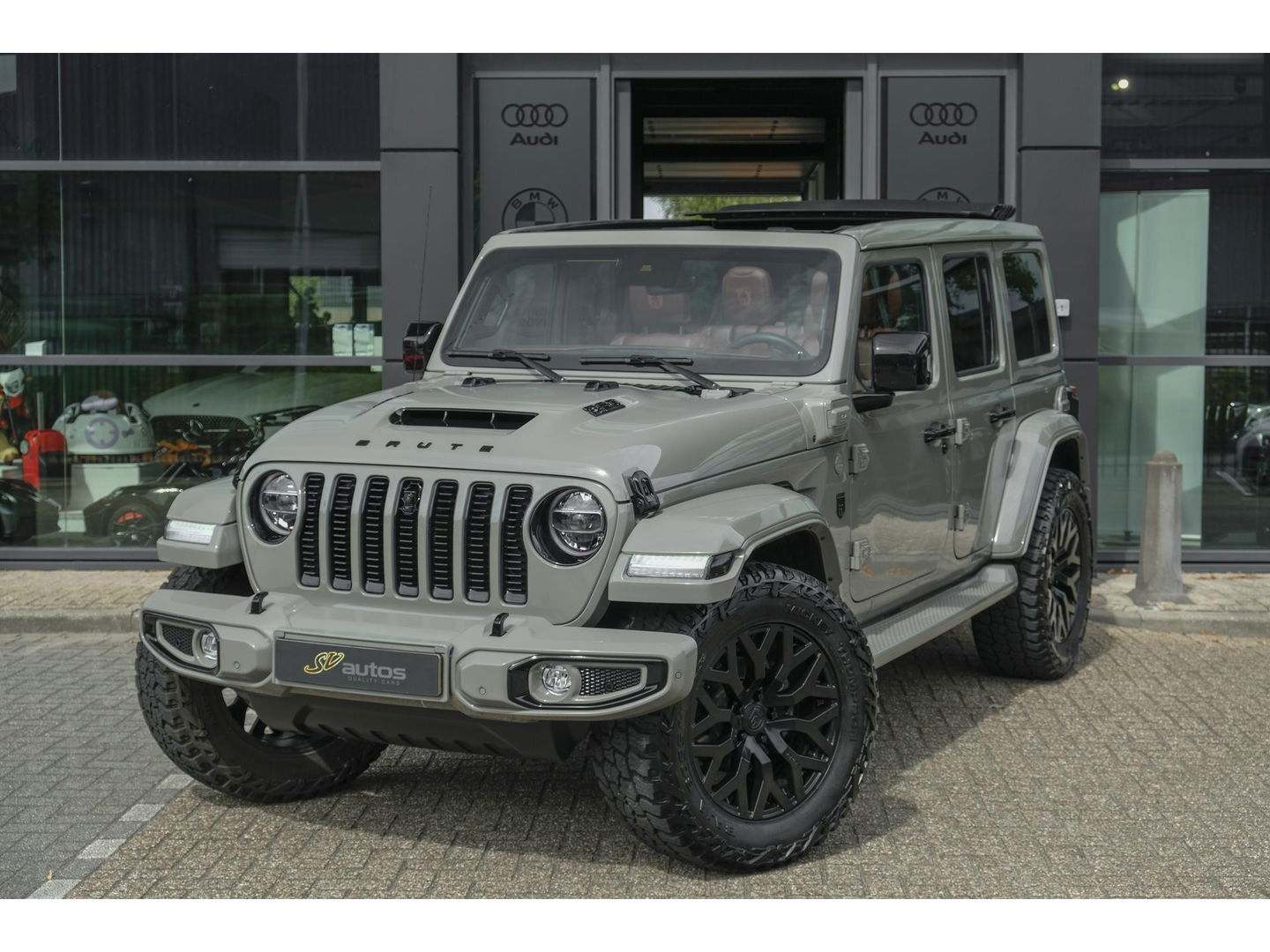 Jeep Wrangler BRUTE Richmond 380pk 4xe Hybrid Diamond leder Navigatie NLauto Stuur+stoelverwarming Clima Cruise 20" LMV CUSTOM!!