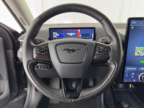 Ford Mustang Mach-E RWD 75 kWh [ 3-Fase ] {SOH-94%} (INCL-BTW) *PANO | LUXURY-LEATHER | ADAPTIVE-CRUISE | BANG&OLUFSEN | MEMORY-PACK | TOP-VIEW | FULL-LED | BLIND-SPOT | DAB+ | DIGI-COCKPIT | KEYLESS | NAVI-FULLMAP | CARPLAY | COMFORT-SEATS |