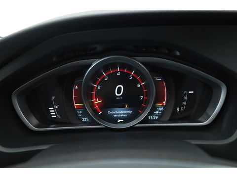 Volvo V40 1.6 T4 Momentum Aut. | Trekhaak | Navi | Cruise | PDC A | 17" | Clima