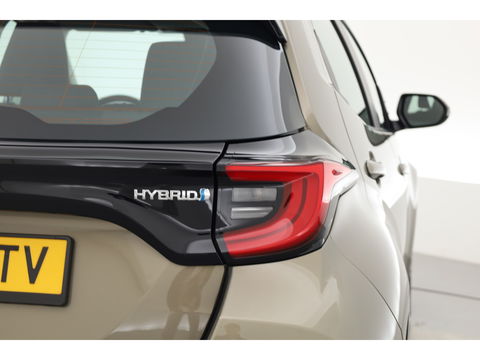 Toyota Yaris 1.5 Hybrid Dynamic | Apple CarPlay & Android Auto | Keyless | Adapt. Cruise | Camera