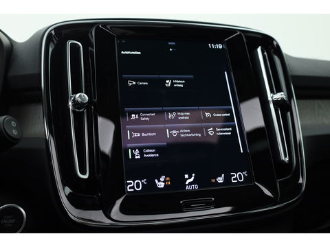 Volvo XC40 1.5 T4 Recharge Inscription | Leer | Pano-dak | ACC | 360 camera | elek. stoelen | 4x stoel + stuurverw. |