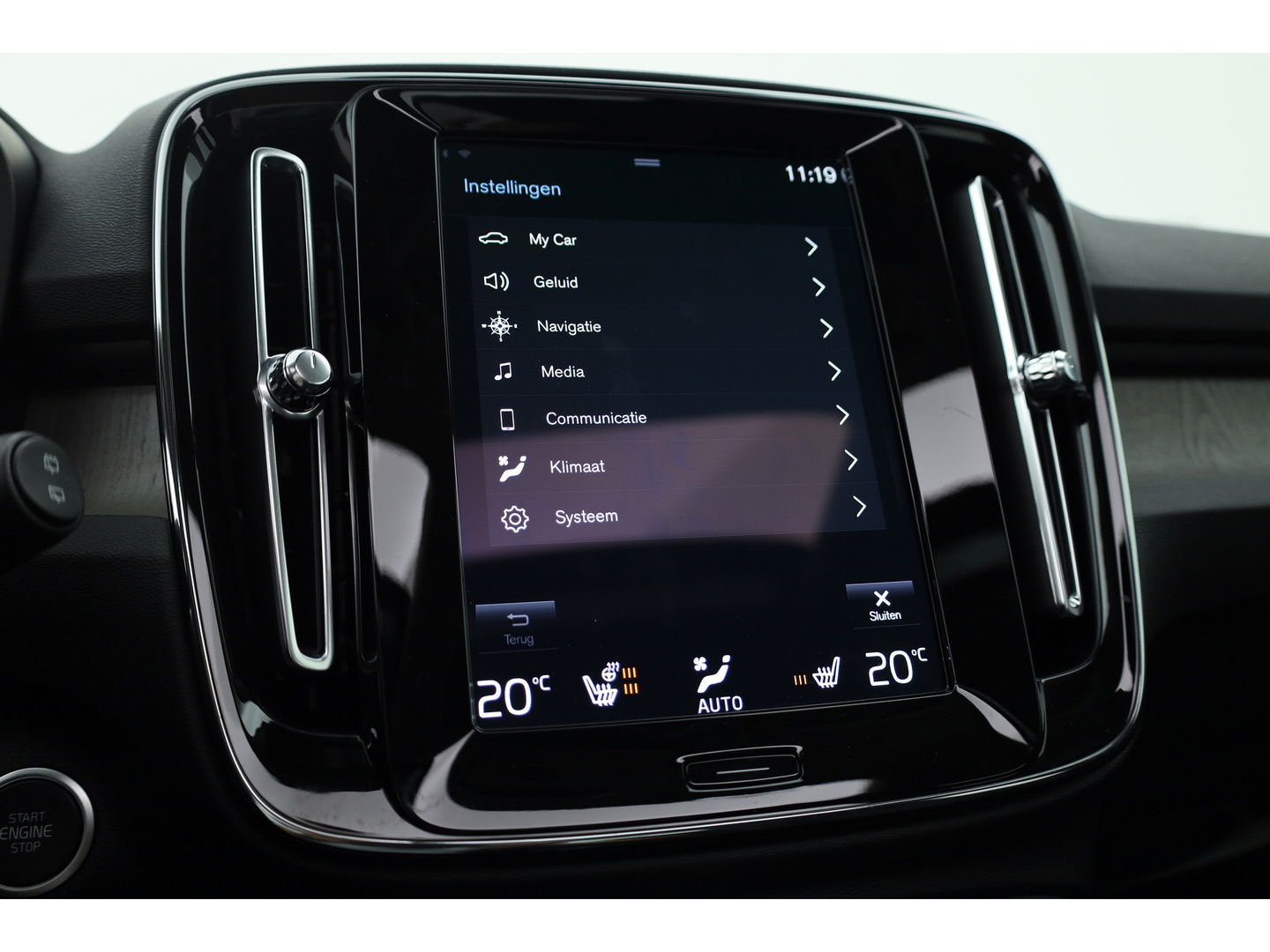 Volvo XC40 1.5 T4 Recharge Inscription | Leer | Pano-dak | ACC | 360 camera | elek. stoelen | 4x stoel + stuurverw. |
