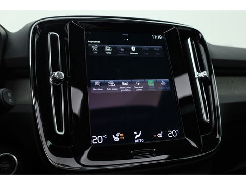 Volvo XC40 1.5 T4 Recharge Inscription | Leer | Pano-dak | ACC | 360 camera | elek. stoelen | 4x stoel + stuurverw. |