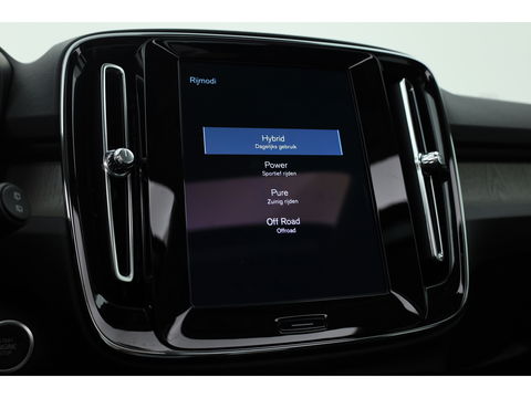 Volvo XC40 1.5 T4 Recharge Inscription | Leer | Pano-dak | ACC | 360 camera | elek. stoelen | 4x stoel + stuurverw. |
