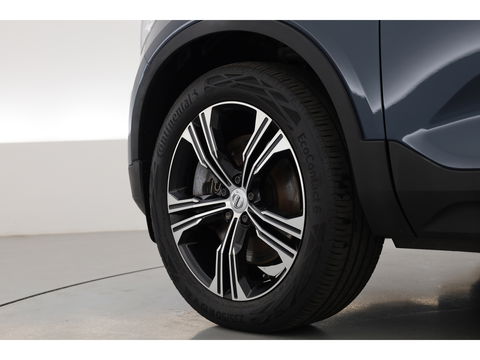 Volvo XC40 1.5 T4 Recharge Inscription | Leer | Pano-dak | ACC | 360 camera | elek. stoelen | 4x stoel + stuurverw. |