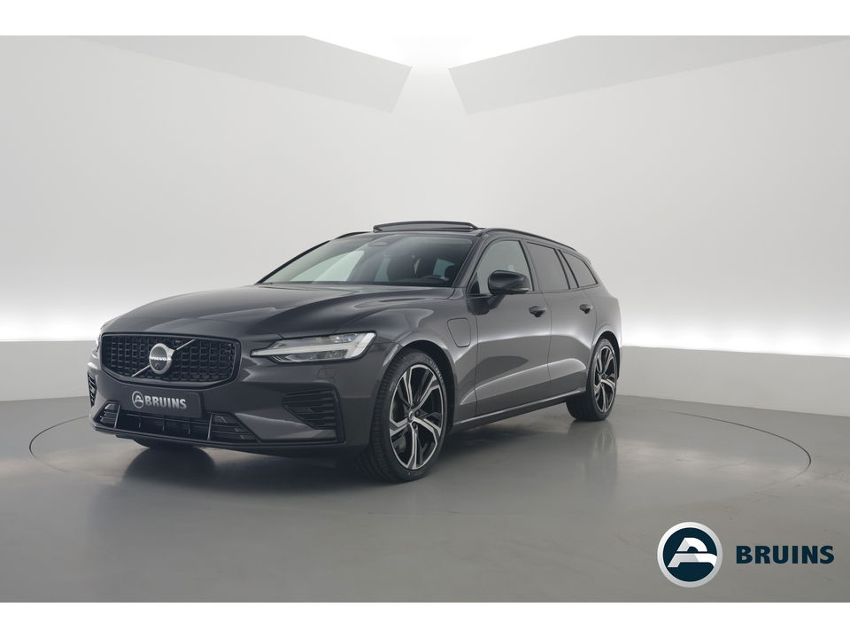 Volvo V60 2.0 T6 Plug-in hybrid AWD Ultra Dark | Pano-dak | Head-up | 360 camera | Leer | Stoel + stuurverw. | Gelamineerd glas |