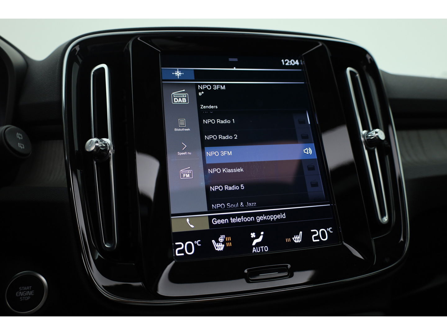 Volvo XC40 1.5 T5 Recharge Inscription | Pano-dak | Leer | 21 inch | Stoel + stuurverw. | camera |