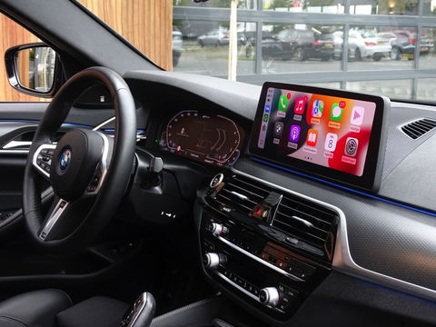 BMW 5 Serie Touring 530e 292PK / M-sport / Morel Audio / ACC / 2022